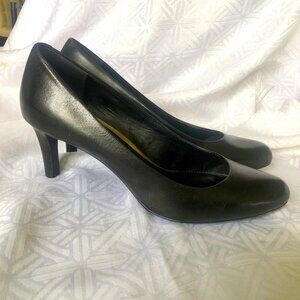 Ralph Lauren Harper Black Genuine Leather Pumps 8